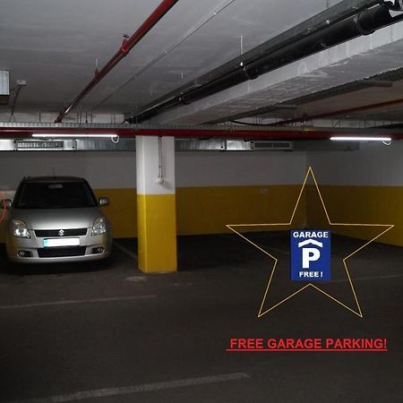 Apartment Sinko - Free Garage Parking, Central, 2 Bedrooms 4 Single Beds, Flexi Check-Out Budapest Exterior photo
