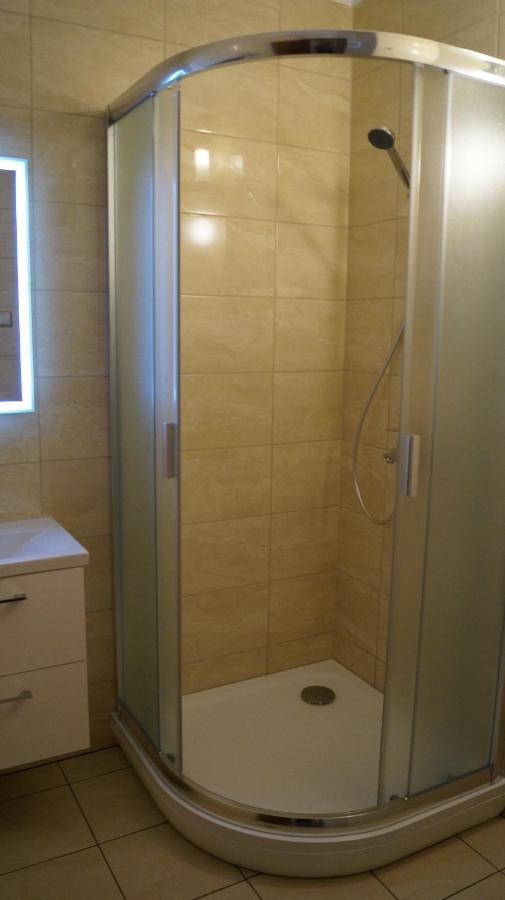 Apartment Sinko - Free Garage Parking, Central, 2 Bedrooms 4 Single Beds, Flexi Check-Out Budapest Exterior photo