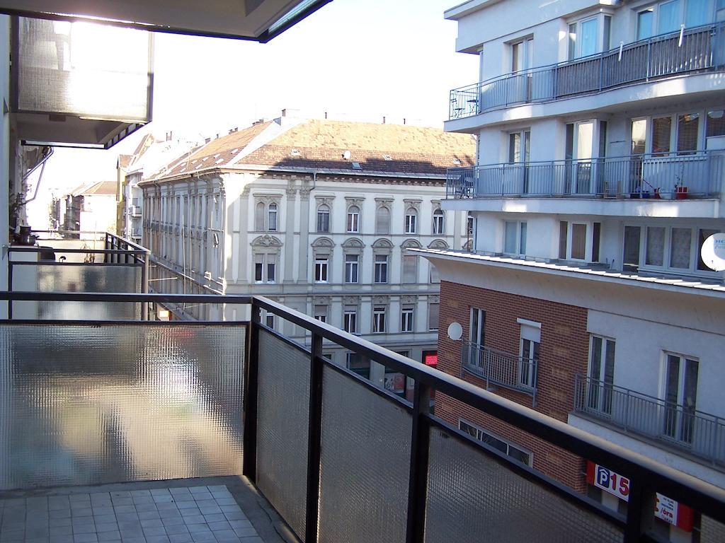 Apartment Sinko - Free Garage Parking, Central, 2 Bedrooms 4 Single Beds, Flexi Check-Out Budapest Exterior photo